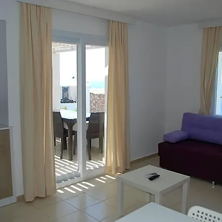 Vega Aparts 3*